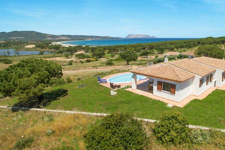 Gallo di Gallura Pool and Panorama Villa - No. 177/18
