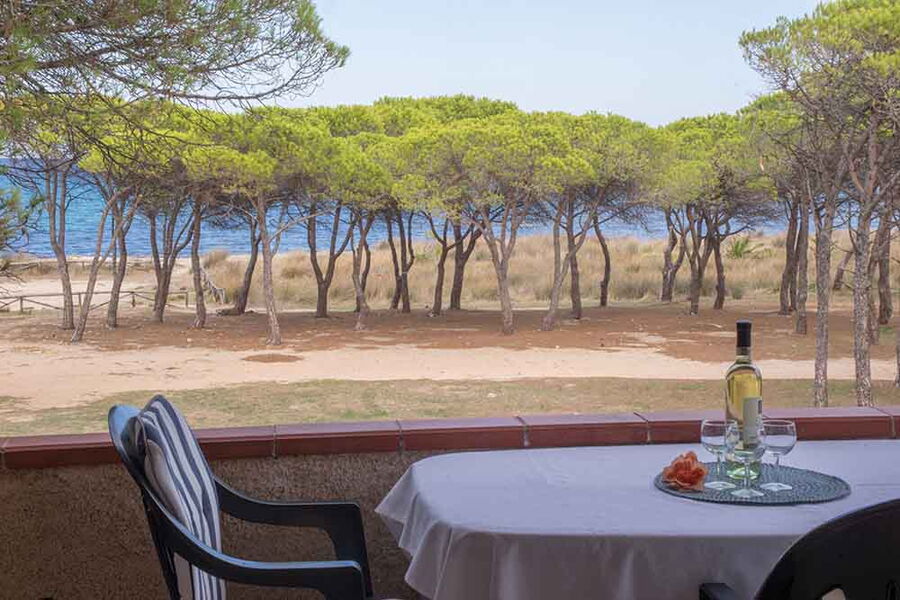 Beach Chalet - No. 304B