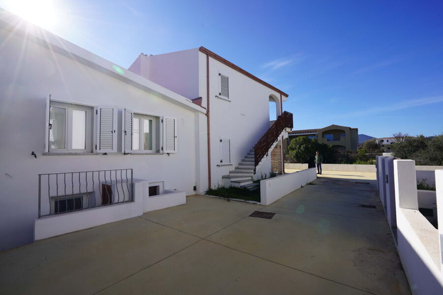 Modern and affordable apartment on the beach - No. 142C
