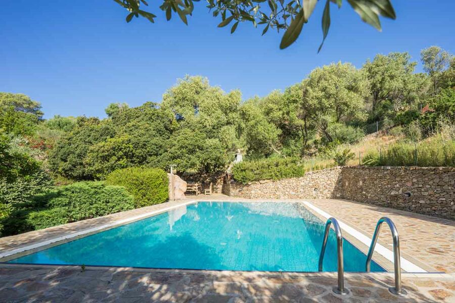 Panorama Villas Luttuni with Pool - No. 115/2