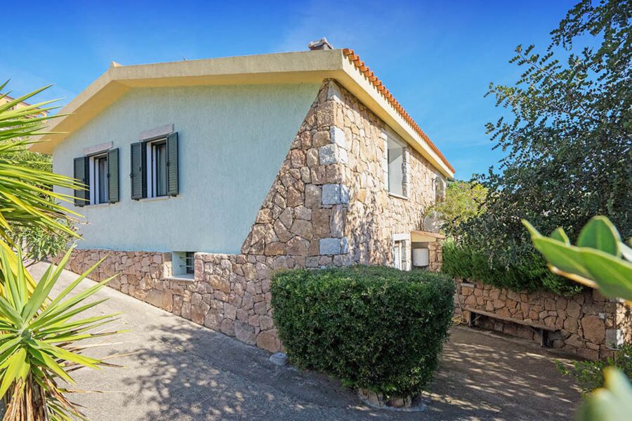 Holiday house on the outskirts of the village with sea view - No. 116