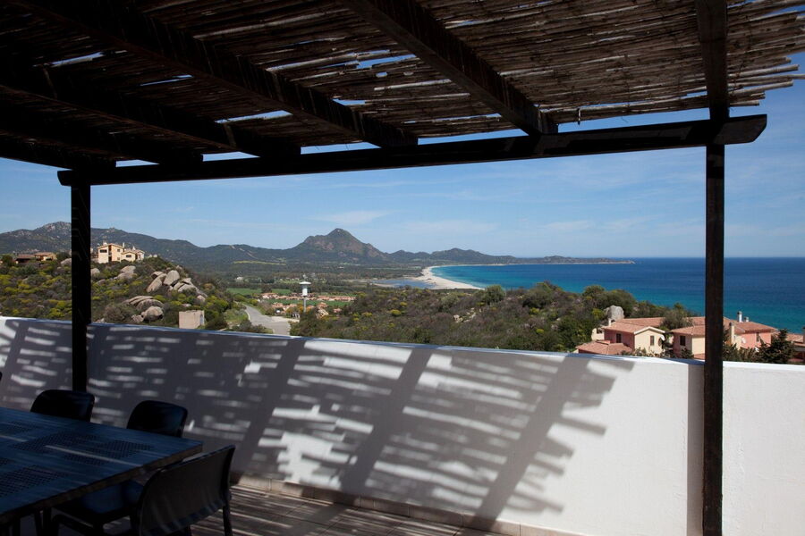 Bon Vivant's Megavilla - No. S473