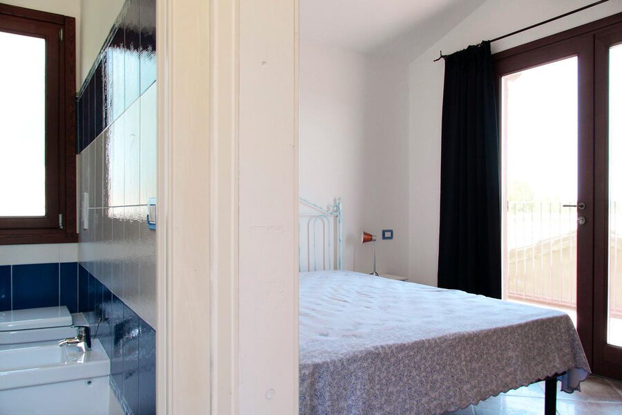 Tower villa with Pool - No. S483