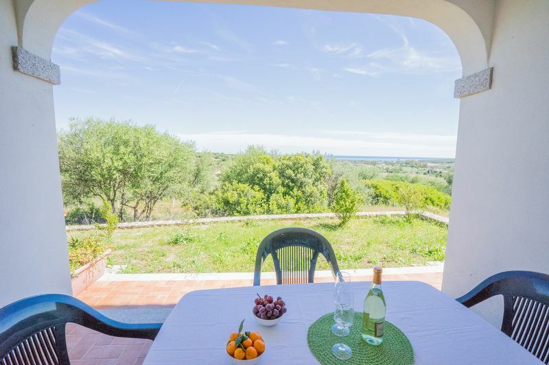 Attractive townhouse with sea views - No. 108/2