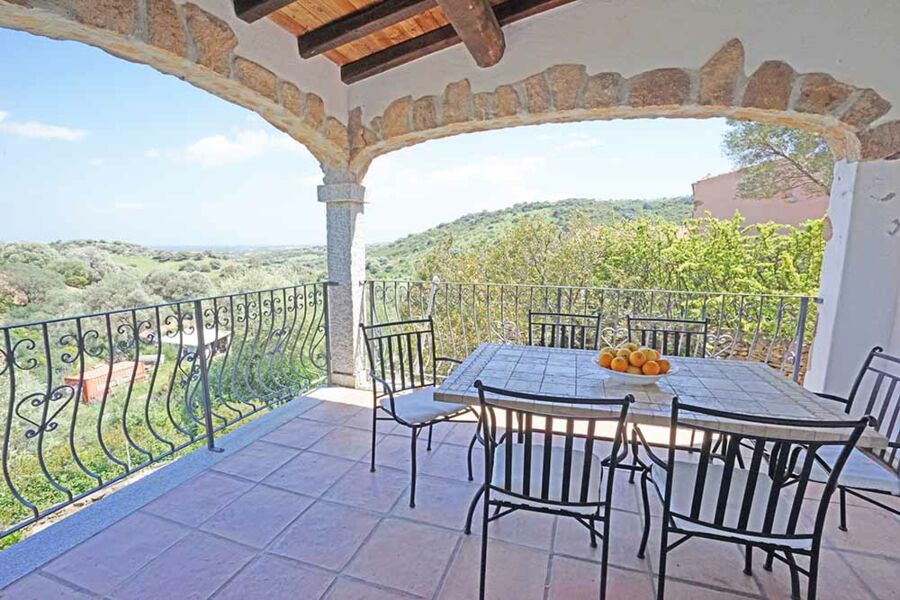 Panorama Villas Luttuni with Pool - No. 115/2